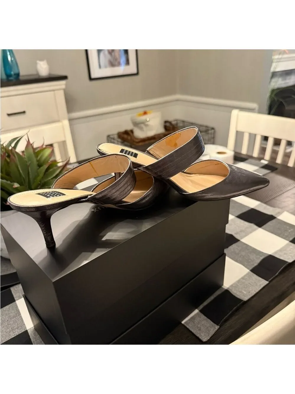 White House, black market gunmetal, Heeled Mules 7.5 excellent condition.